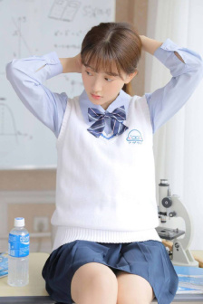 伊伊人成亚洲综合人网香